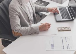 Outsourcing: Key to Efficient Payroll Management